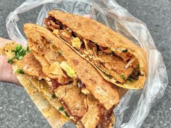 -正宗杂粮煎饼香软鸡蛋饼