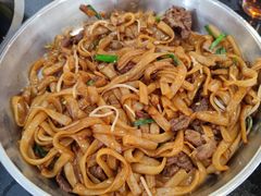 -牛一煲美食(江高店)