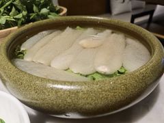 -尚尚仙·酸汤猪手·猪肚鸡火锅(华联万柳购物中心店)