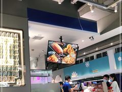 大堂-DQ·蛋糕·冰淇淋(周浦万达店)