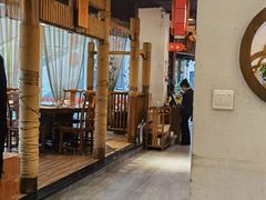 -万重锦·人文川菜馆(骡马市店)