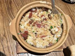 腊味煲仔饭-啫两手·啫啫煲·小饭堂(龙城万科里店)