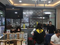 大堂-清真·海清斋铜锅涮肉牛羊肉小炒泡馍(大雁塔店)