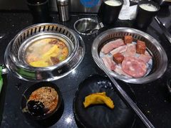 -钱小主·自助回旋烤肉火锅餐厅(东方新天地店)