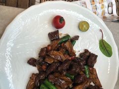 -大树餐厅(红旗街万达店)