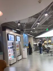 -变画·发型STUDIO