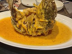 糖醋鲤鱼-闫府私房菜·百年鲁菜(恒隆店)