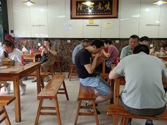 大堂-山北老老头馄饨