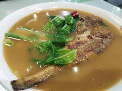 梅子鱼-何记面馆(龙泉山店)