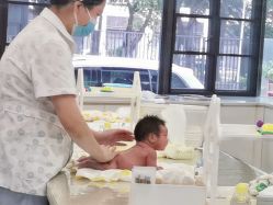 -宝生月子中心·独栋独院式(南山店)