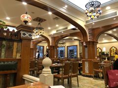 大堂-清真·玛丽亚新疆菜主题餐厅(浙江中路店)