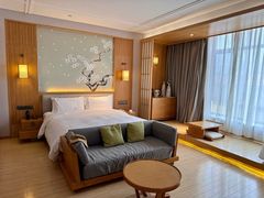 -大连金石滩绿发温泉假日酒店