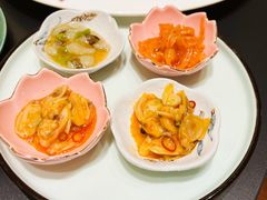 -余欢领鲜火锅(新街口店)