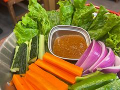 -明洞阿姨·韩式酱蟹烤肉·创意料理(方庄店)