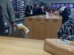 -Apple零售店(中街大悦城店)