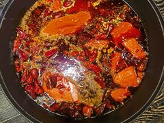 -冯校长老火锅(中联广场店)