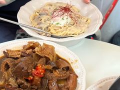 -CowCow其其·牛杂咖啡公司(六运店)
