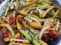 -辣盆盆麻辣小龙虾(哈尔滨总店)