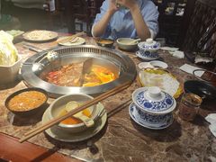 -重庆巴将军原味火锅(世贸店)