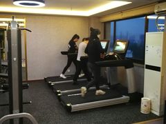 -迈劲健身专业私教(朝青汇店)