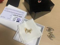 -星裳二手奢侈品回收鉴定(新华路店)