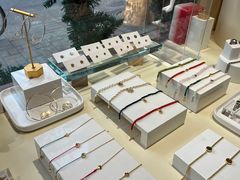 -LADY FAFA(巨鹿路陕西南路路口店)