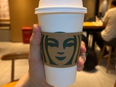 -星巴克臻选(上海中环广场2F店)