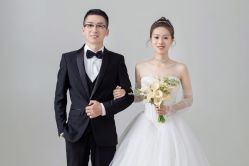 -Mu慕婚纱摄影·超级工作室