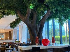 -上海虹桥西郊假日酒店