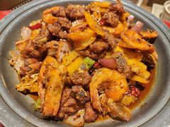 -龙少爷碳火干锅(环球中心店)