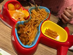 -必胜客(新中纬店)