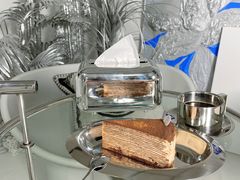 -C.Y Cafe