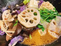 -万记麻辣烫国展总店