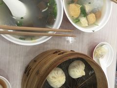 -珊珊小笼馆(仙霞路店)