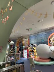 -奈尔宝·儿童乐园·亲子餐厅(华采天地店)