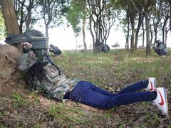 -崇明岛拓展训练真人CS镭战基地