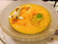 -香港百合居(LCM置汇旭辉广场店)