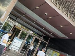 -梅龙镇广场
