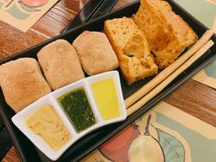 餐前面包棍-安妮意大利餐厅(世贸天阶店)