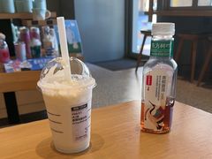 -星巴克(长沙友阿奥特莱斯店)