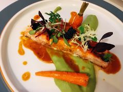 低温侵帝王鲑配青豆泥龙虾汁-塞纳河法国餐厅(意式风情街店)