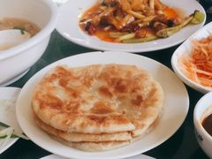 -李连贵酒家熏肉大饼(昆明街店)