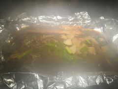 -愿者上钩·纸包鱼(翻身店)