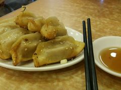 -小姜锅贴(凤凰街店)