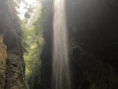 -龙水峡地缝景区