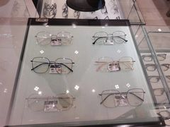 -博士眼镜(东莞东湖花园店)