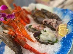 -海鲨湾海鲜会馆(百家湖1912店)