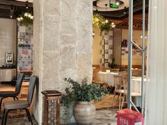 -香山湖家家宴(中山陵店)