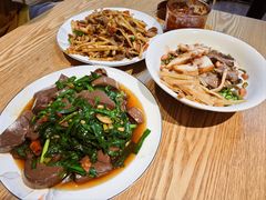 -牛八宝桂林米粉(八里庄店)