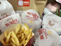 -麦当劳(石坝服务区店)
